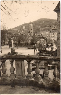 C01 - Place Maréchal Foch