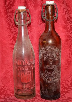 Bouteilles anciennes
