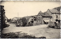 C21 - Place Jeanne-d'Arc