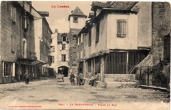 C15 - 391 - Place au Blé