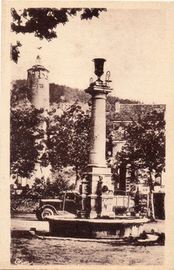 C07 - La Fontaine et la Tour...