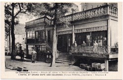 C22 - Hôtel et Grand Café des Colonnes