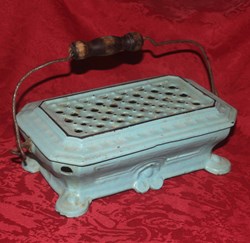Ancienne chaufferette Boucher & Cie