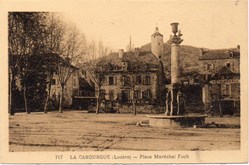 C03 - 717 - Place Maréchal Foch