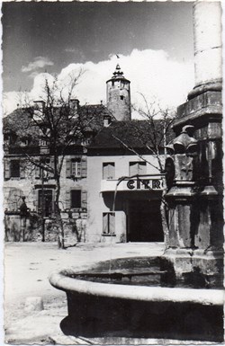 C33 - 2 - Le Pré Commun