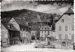 C07 - 8 - Place Jeanne d'Arc