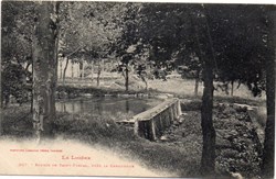 C15 - 207 - Source de St Frézal