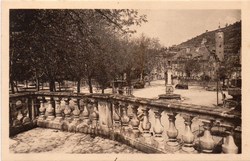C15 - La Place du Maréchal Foch...
