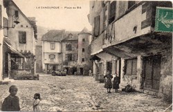 C08 - Place au Blé