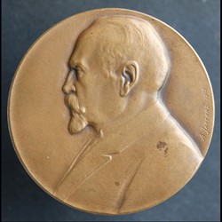 Honneur à Gustave ADOR (1919)