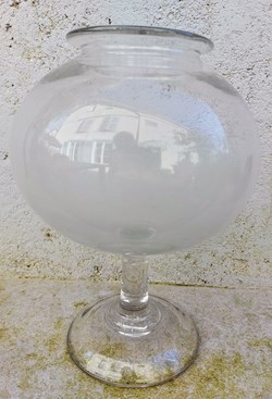 Vase à sangsues Boule sur pied en verre 28 cm