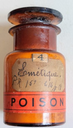 ÉMÉTIQUE ( Poudre)
