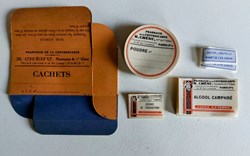 Étiquettes Pharmacie de La CONTRESCARPE