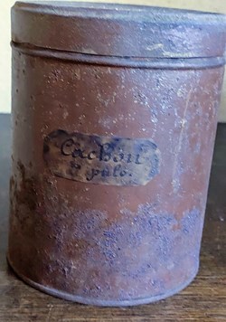 Boîte /CACHOU Pulv.