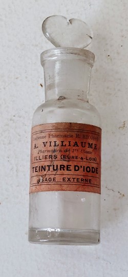 TEINTURE D'IODE A. Villaume- Illiers E et L