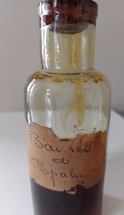 Baume de Copalme ( = liquidembar) flacon verre transparent