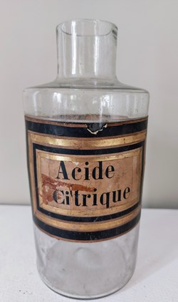 ACIDE CITRIQUE / Chloras Sodicus ?