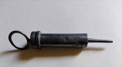 Seringue pour injections en étain 11 cm