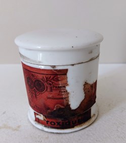 Pot à onguent " Extr..."