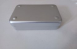 Boîte alu. Pour matériel de soins