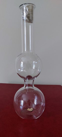 Double ballon de laboratoire pharmaceutique