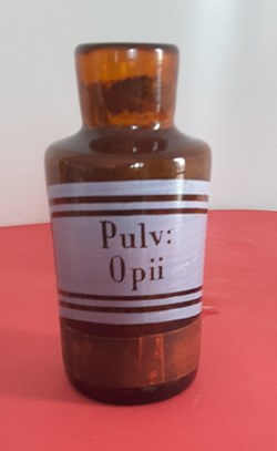 Pulvis Opii ou Pulv : Opii