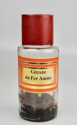 Flacon en verre petit modèle Pharmacie RAVASSE
