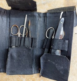 TROUSSE À DISSECTION
