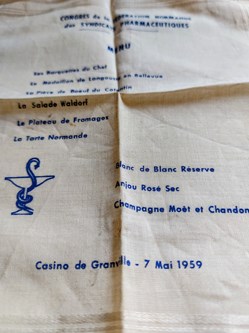 Mouchoir Menu Congrès des syndicats pharmaceutiques