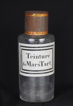 Flacon en verre petit modèle étiquette blanche Pharmacie RAVASSE