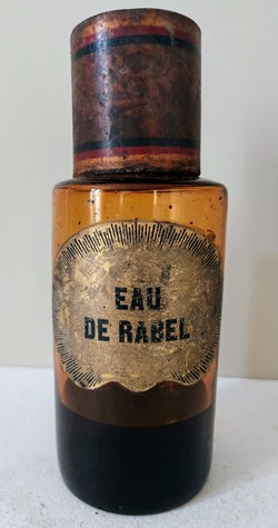 EAU DE RABEL Flacon 17.5 cm