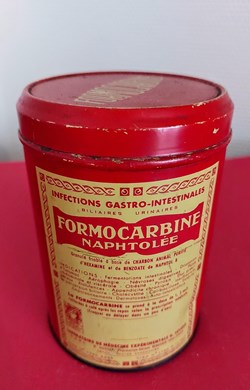 FORMOCARBINE NAPHTOLÉE Boîte cylindrique 300 g.