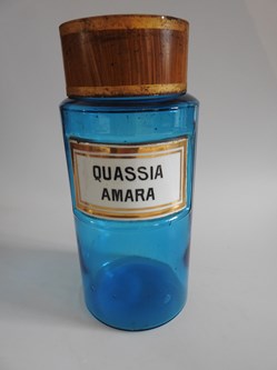 QUASSIA AMARA Herbo