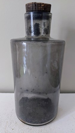 Flacon de Pharmacie en verre blanc h 21 cm