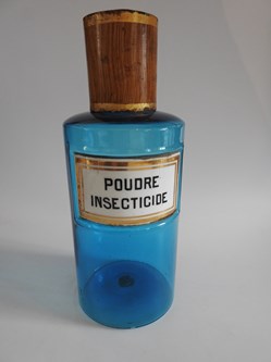 POUDRE INSECTICIDE flacon G.M.
