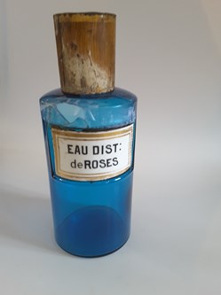 EAU DISTILLEE de ROSES GM