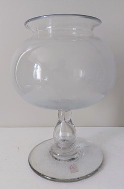 Vase à sangsues / Boule en verre sur pied 22 cm