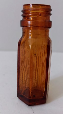 Flacon hexagonal 6.5 cm