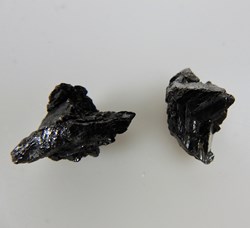 Cassitérite (minerai d'étain)