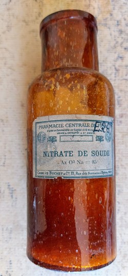 Flacon de Pharmacie en verre ambré Nitrate de Soude