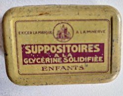 Suppositoires à la glycérine solidifiée