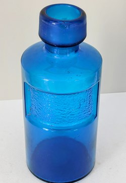 Bleu / Flacon en verre bleu outre - mer 22.5 cm