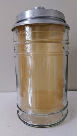 Pot à infusion de laboratoire ?