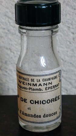 SIROP DE CHICORÉE et huile d'amandes / Flacon