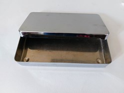 Boîte inox pour matériel de soins