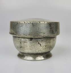Boite à onguent