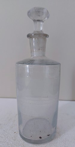 Flacon en verre blanc 15 cm