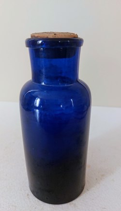 Bleu / Petite bouteille bleue H 12.5 cm