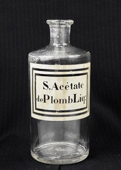 Flacon en verre petit modèle étiquette blanche sans couvercle Pharmacie RAVASSE