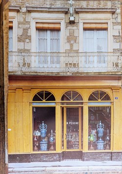 Pharmacie à Alençon / Lab ROUSSEL n31